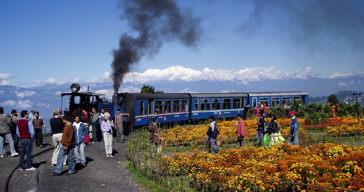 Darjeeling Himalayan Railway (Toy Train Ride)